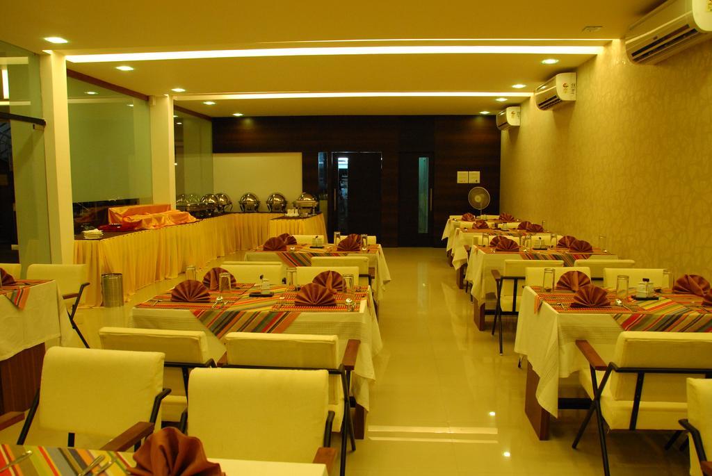 Hotel Sayoojyam Residency Palakkad Zewnętrze zdjęcie