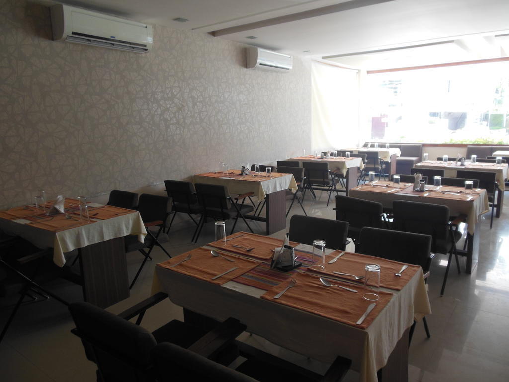 Hotel Sayoojyam Residency Palakkad Zewnętrze zdjęcie