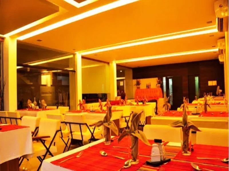 Hotel Sayoojyam Residency Palakkad Zewnętrze zdjęcie